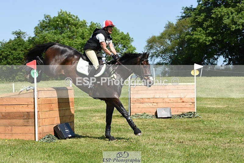 230527-142430-09476 - 326-GULLITH-Emily_Lochore-XC