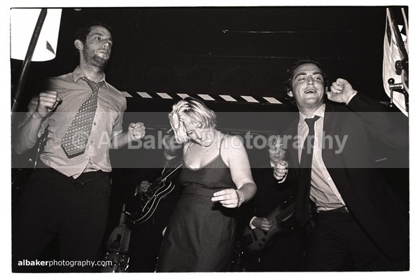 17 - Friends-&-Family @ the-roadhouse 12.07.03