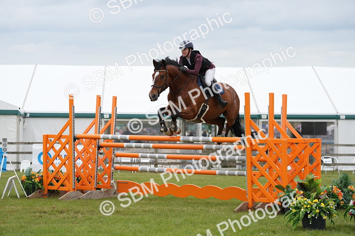 SBM_12200 - Class 205 - Tarmac Senior 1m Open