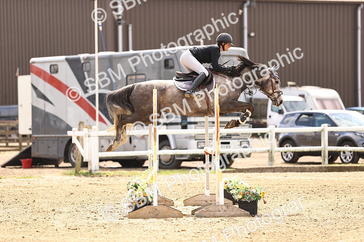 SBM_001807 - Class 10 - Senior British Discovery - 1.00m