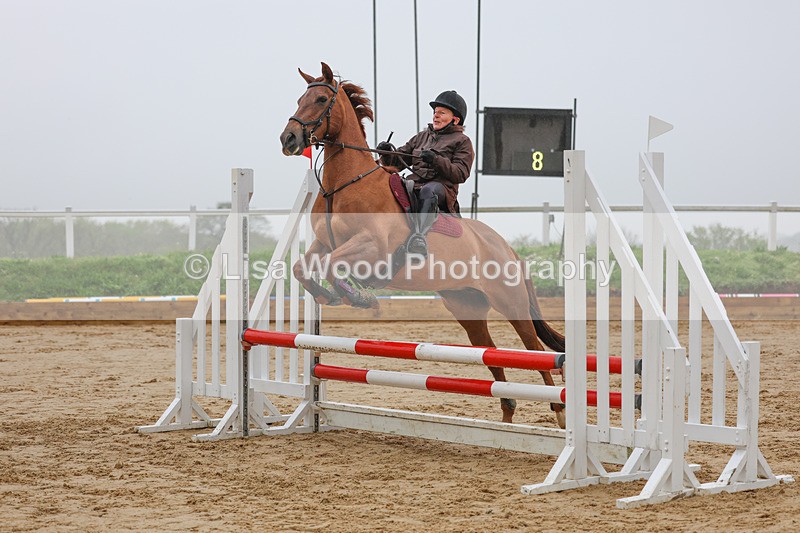 3E7A1556 - Class 2: Senior 70cm