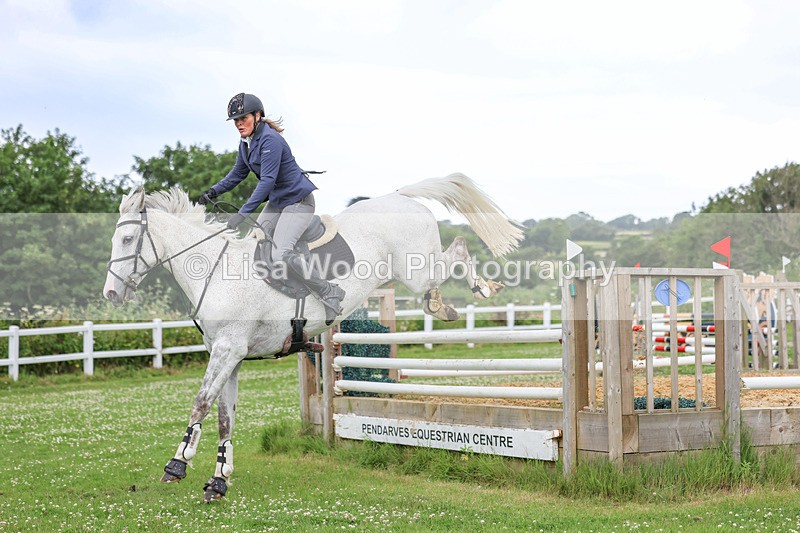 3E7A4039 - Class 6: Hawkins Motors Senior 1.00m Derby