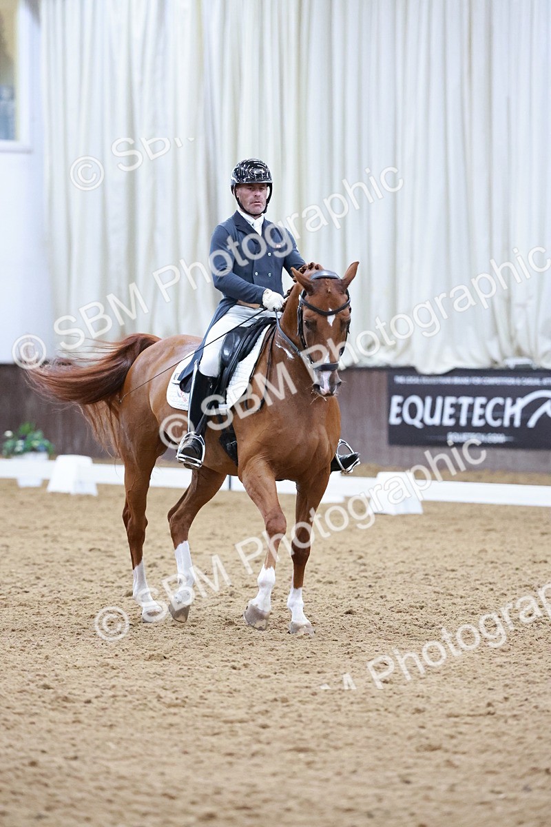 SBM_021501 - Class 14 - FEI Grand Prix - 18.52-19.37