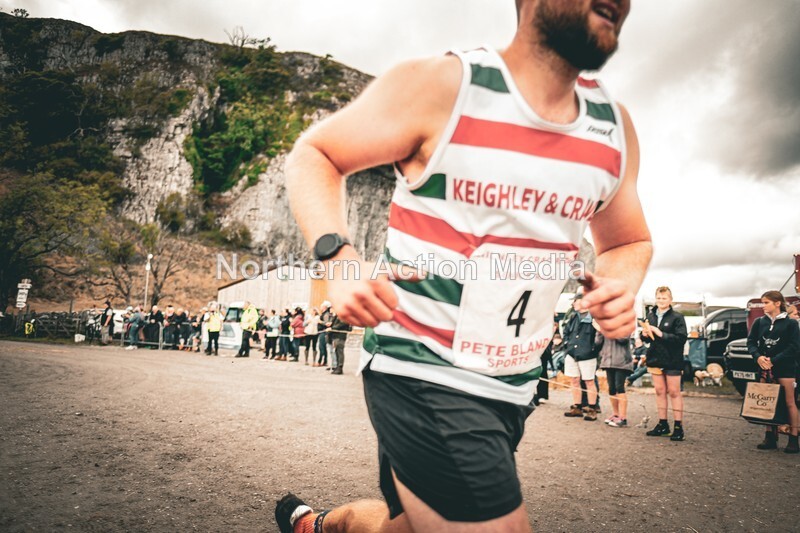 DSCF6966 - Kilnsey Crag race