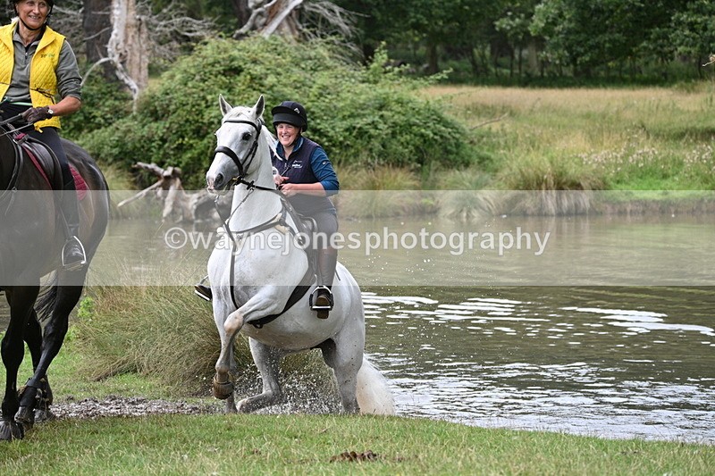 WJ7_3978 - Time at Water 12:52 to 13:22