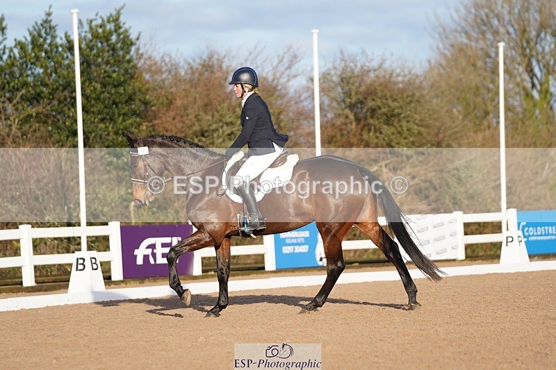 241214-105314-00269 - 125-Lysanne.Vase-Cafino