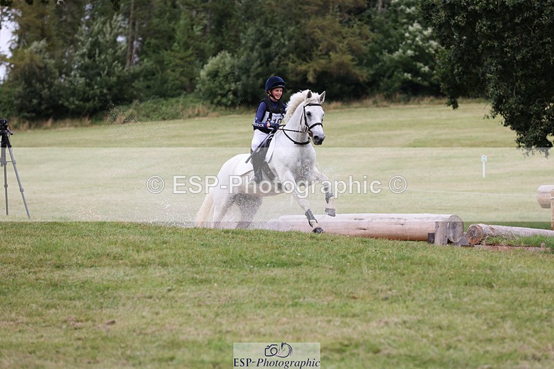 240825X-160333-36393 - 80cm XC 15.30 to 16.30