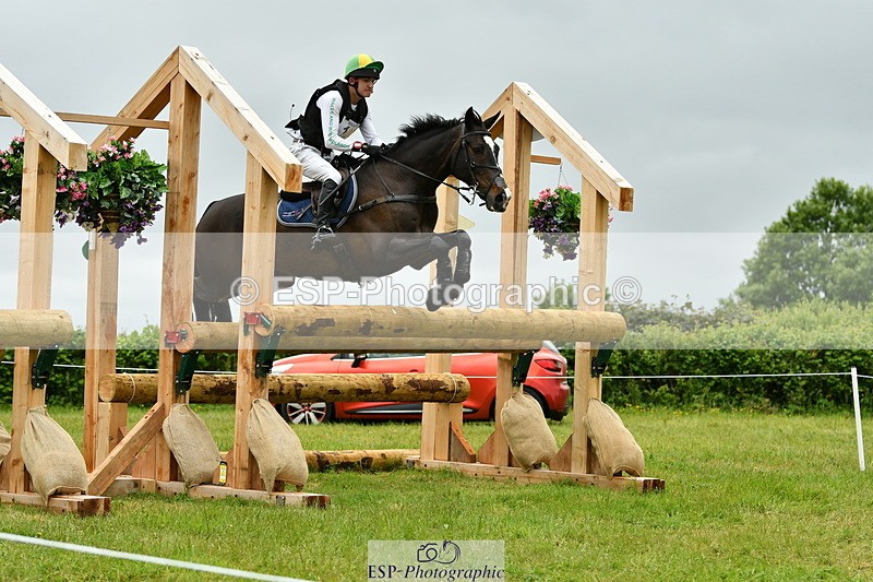 250524A-095726-08622 - A-012-Archie.Tulloch-ZIPPED.UP