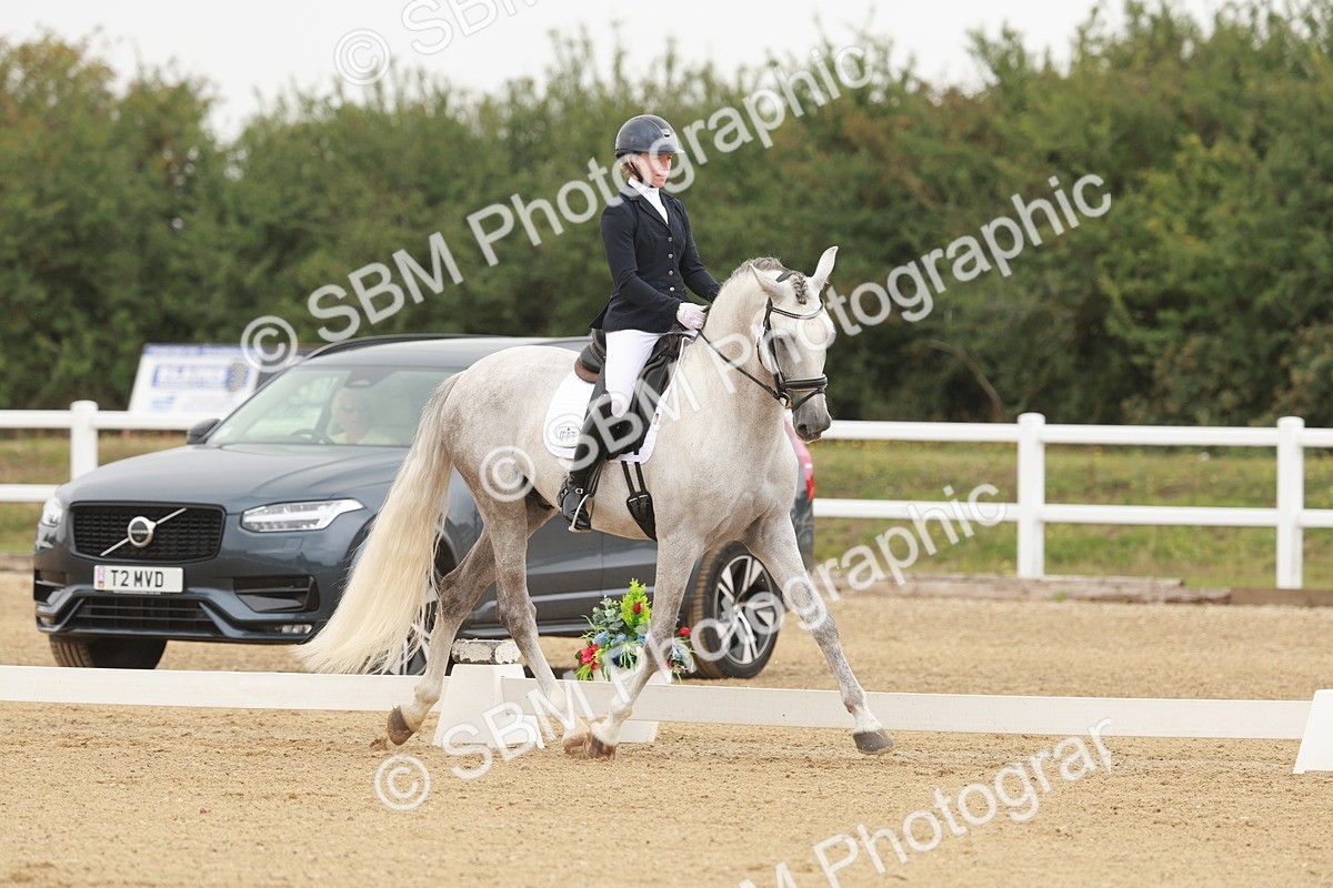 SBM_009944 - Class 11 - Elementary 6 - 12.40-13.36