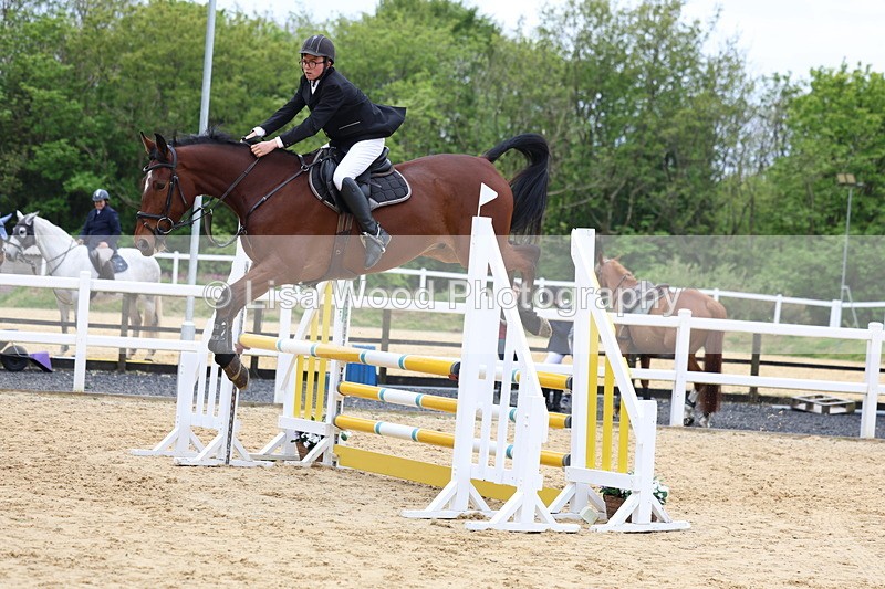 3E7A6007 - Class 4: Senior British Novice/90cm open