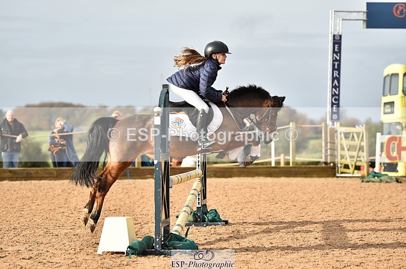 231118A-112844-01279 - Cls 20+21 Club and Schools 80cm