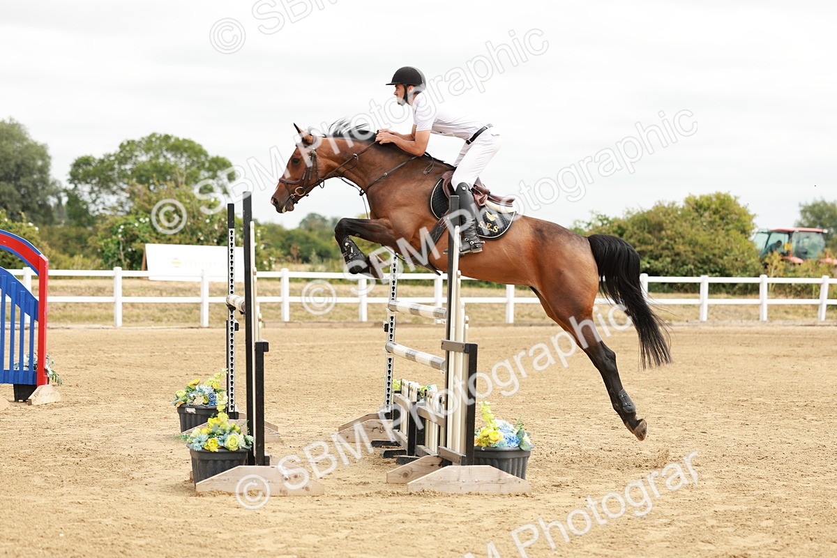 SBM_017358 - Class 21 - Senior Newcomers Championship 2d Rd