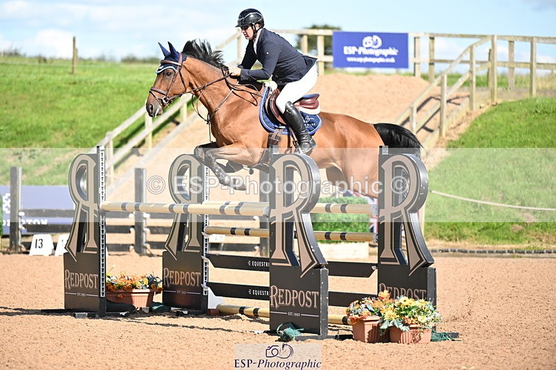 240913A-150950-05018 - Cls 17 National 1.30m Open