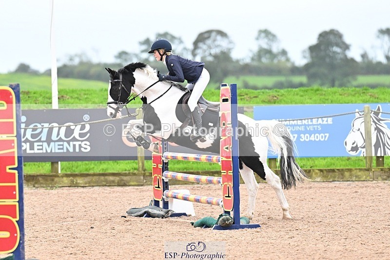 250920-160947-01839 - Cls 22 Pony Intro 90cm Derby