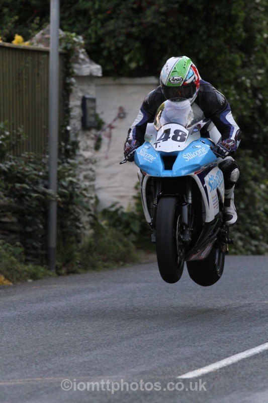 Russ Mountford Kawasaki / Silicone Engineering Racing - Friday Practice - Solos