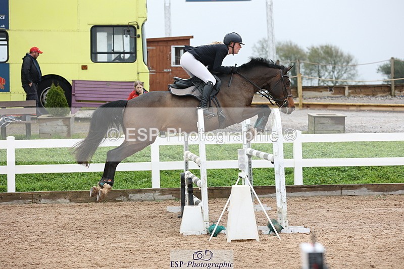 231112A-113750-03711 - Cls 18 Discovery & 1m Open