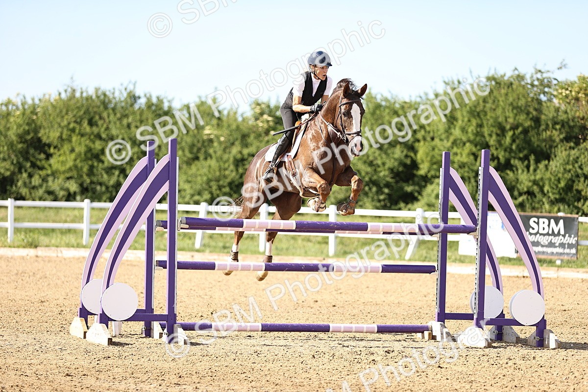 SBM_003110 - Class 5 - Senior Foxhunter - 1.20m