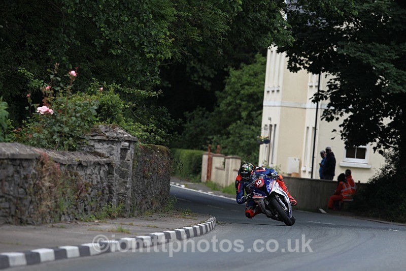  - Superstock Race