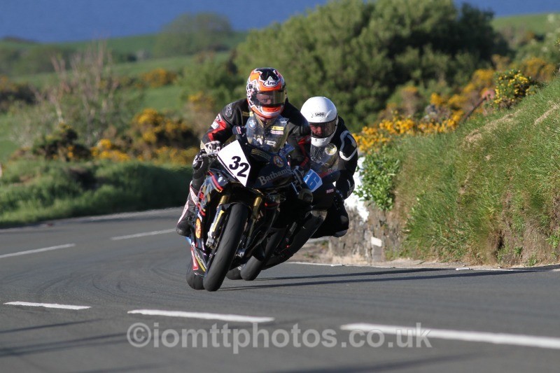 Stephen Thompson BMW / Bathams BMW - Monday Practice Solos