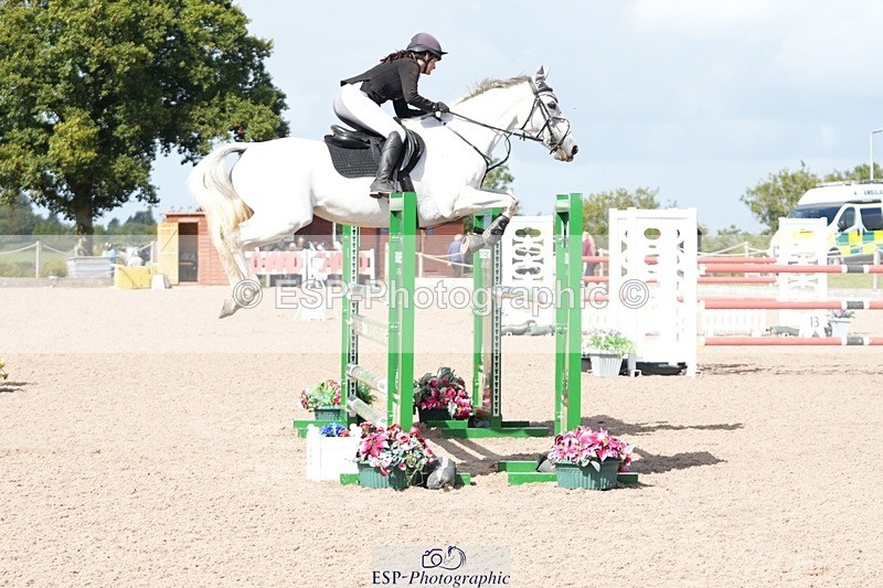 250913-121119-06831 - Cls 15 Snr Foxhunter