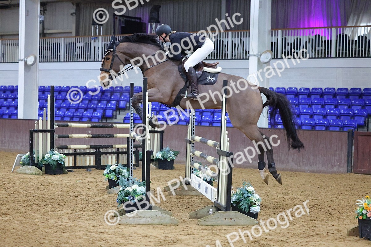 1I0A4744 - Class 9 - Senior Newcomers/ 1.10m Open