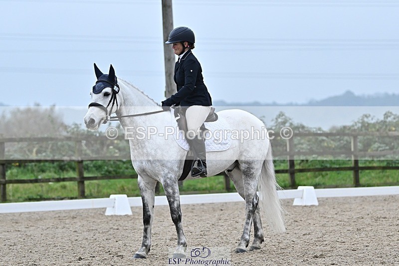 241103-144858-02630 - Novice 1 - 14.44 to 16.08