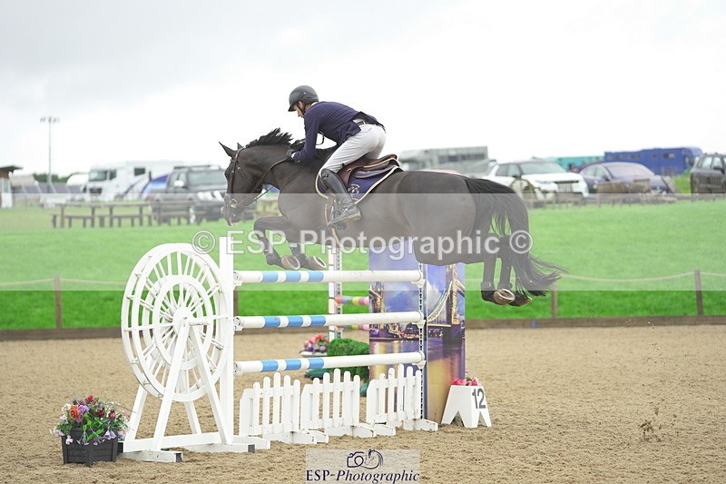 230730A-132922-10113 - Cls 27 Chard Grand Prix