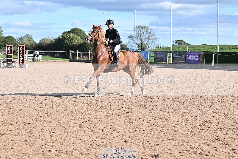 260923B-153252-01025 - Cls 06 Snr Fox & 1.20m Open