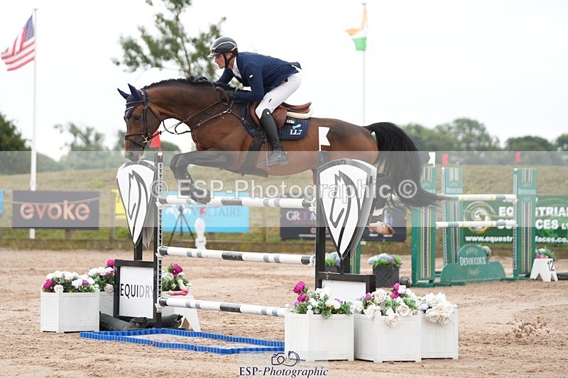 250718-115254-10138 - Cls 2, 3 Star Small Tour Break til End