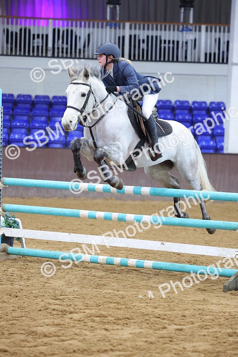 SBM_010020 - Class 21 - Nupafeed Supplements Senior Discovery/ 1m Open - First Round (1.00m)