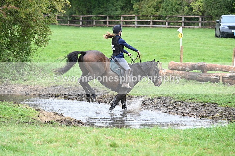 WJ7_1680 - Time at Photographer 13:13 to 13:26