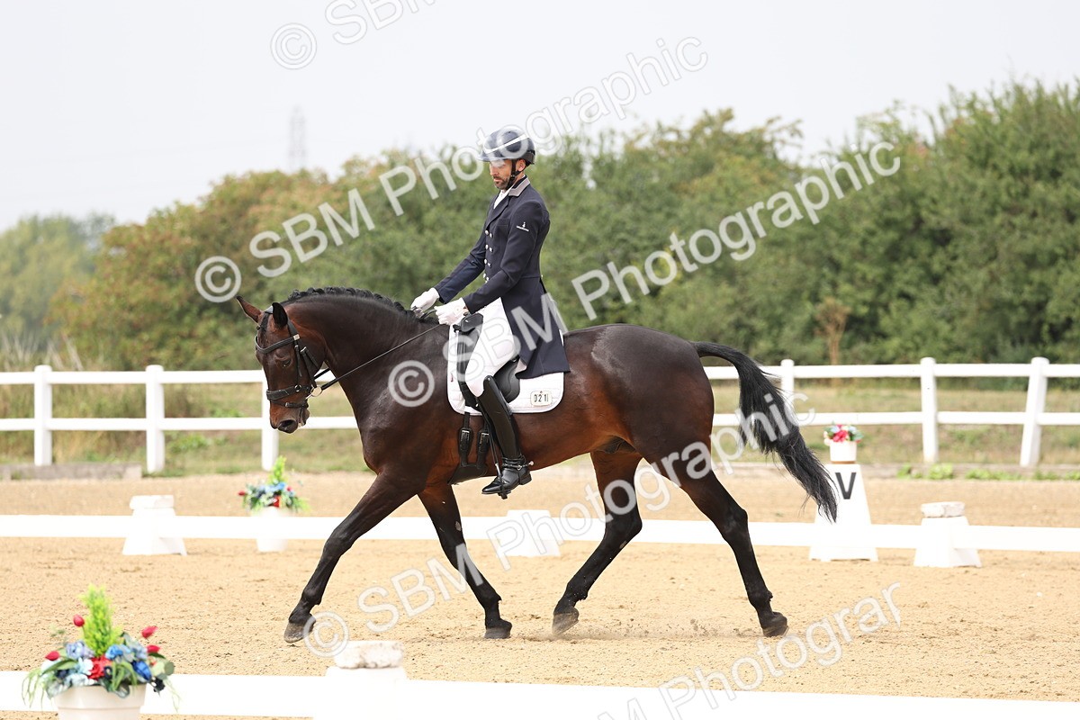 SBM_007088 - Class 9 - FEI INT I - 13.37-14.33