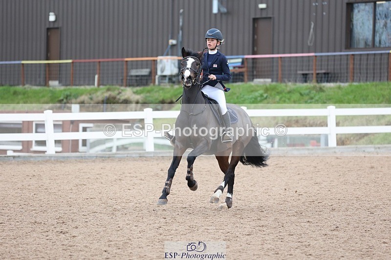 241116X-130455-01875 - Cls 13 Pony Saphire Qualifier