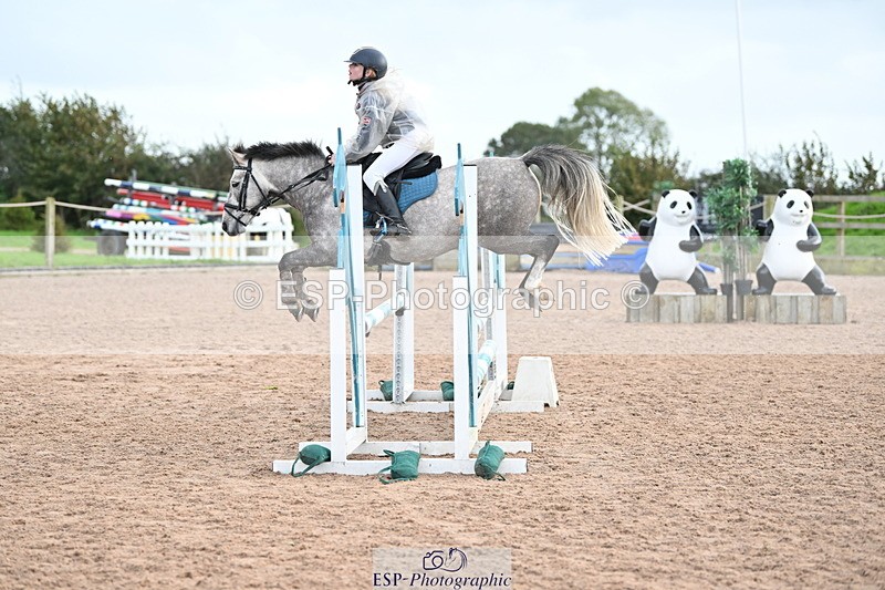 231029A-133520-03569 - Springboard 128cm & 138cm