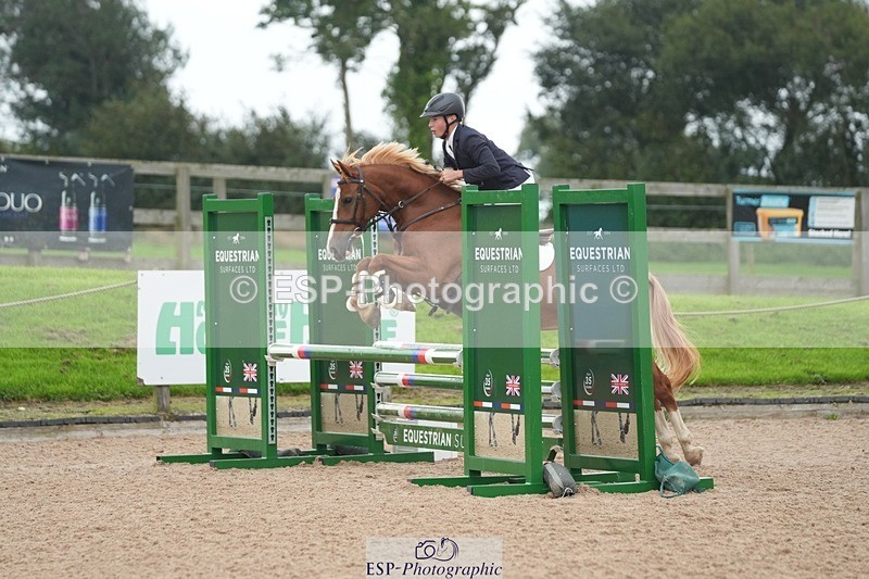 250920-100022-00522 - Cls 5 Pony British Novice and 80cm