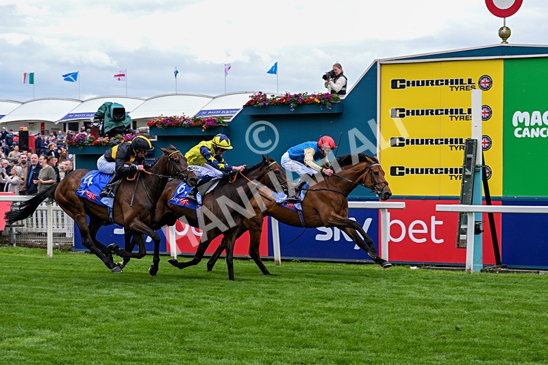 130626-Race 3-Gregory-1039 - Race 3 15.00pm Sky Bet Race To The Ebor Grand Cup Stakes