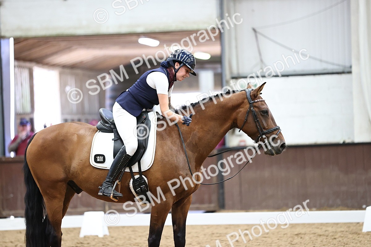 SBM_002320 - Novice 4 - 13.38-14.30