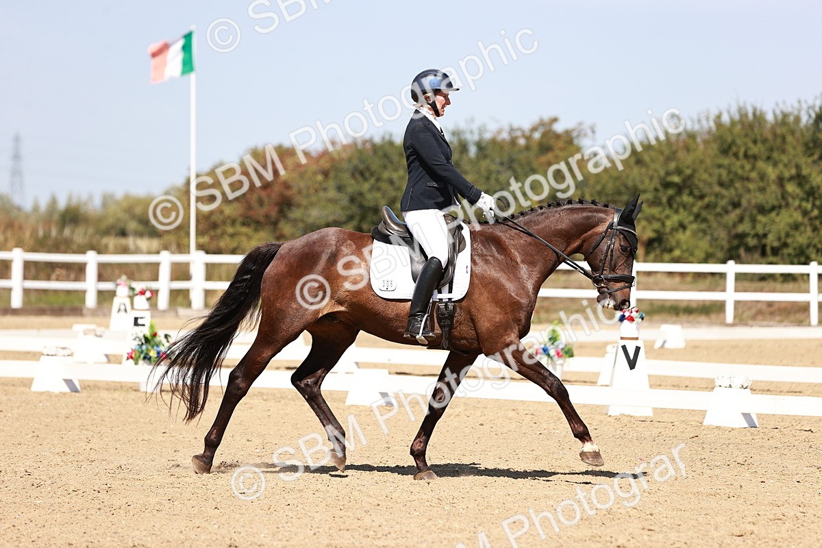 SBM_004931 - Class 12 - Novice 5 - 12.02-12.44