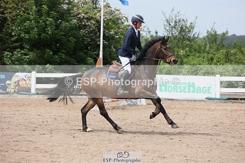 250523-121028-01209 - Cls 09 A&B  Snr Disc & 1.00m Open