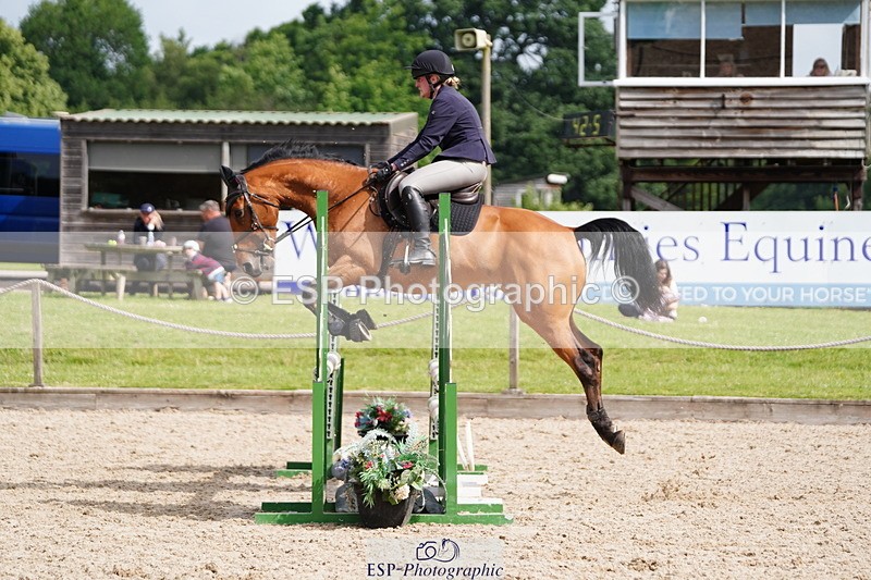 250613A-100034-01187 - Cls 9 85cm Amateur Quali