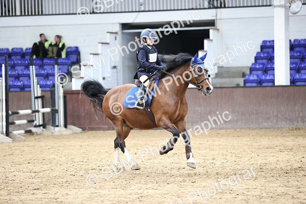 SBM_001658 - Class 5 - Henlow Veterinary Hospital 70cm