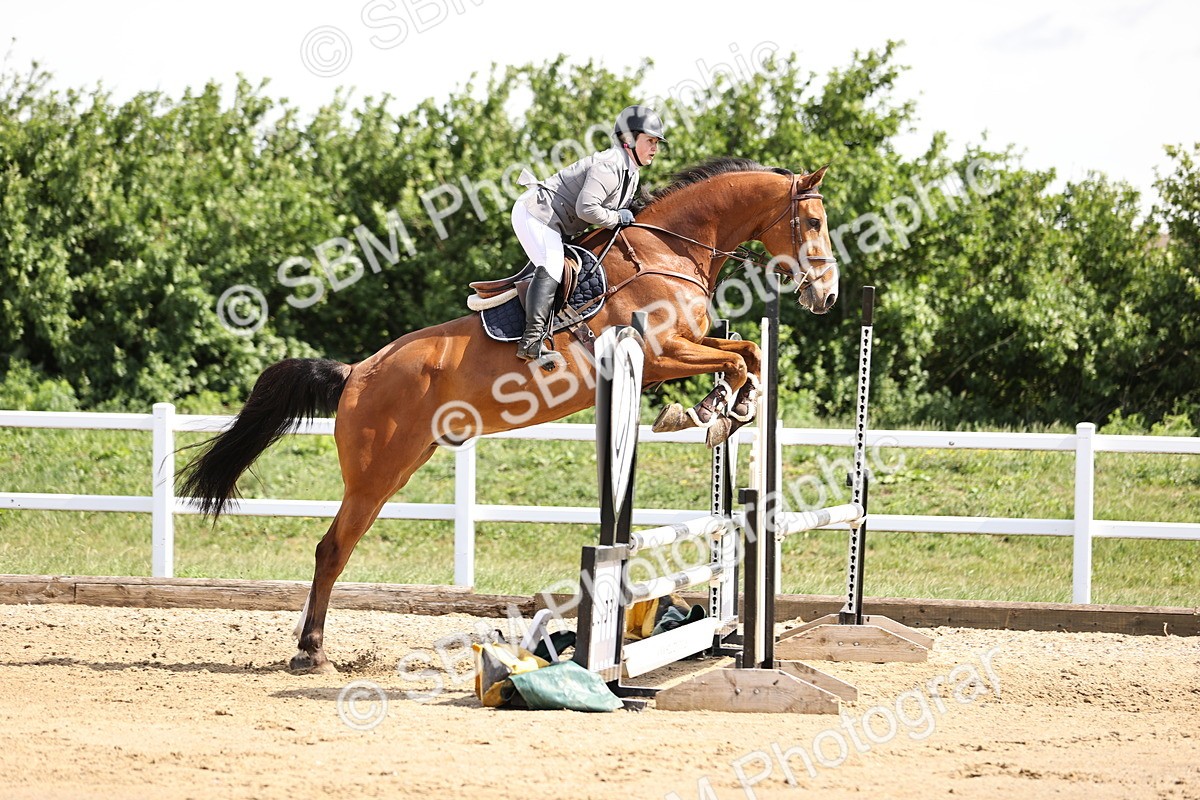 SBM_002042 - Class 9 - Senior British Novice - 90cm