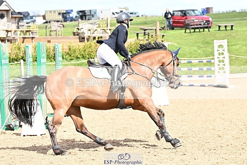 250416-130354-00906 - Cls 4 Newcomers and 1.10m