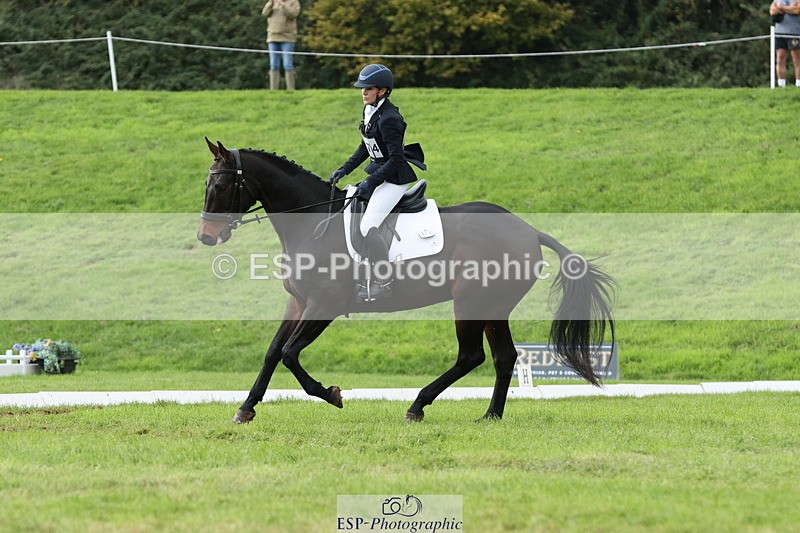 251024A-133843-12437 - F-474-Sarah.Orme