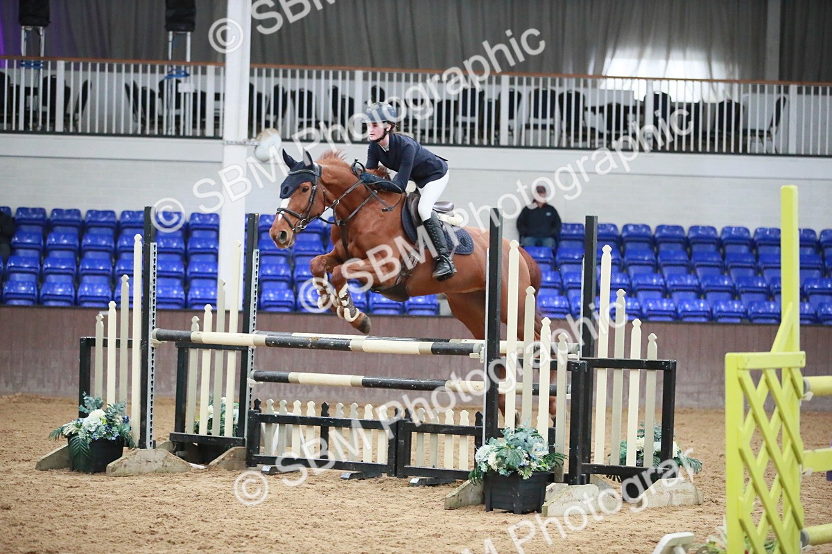 SBM_001004 - Class 4 - Senior Newcomers - 1.10m Open