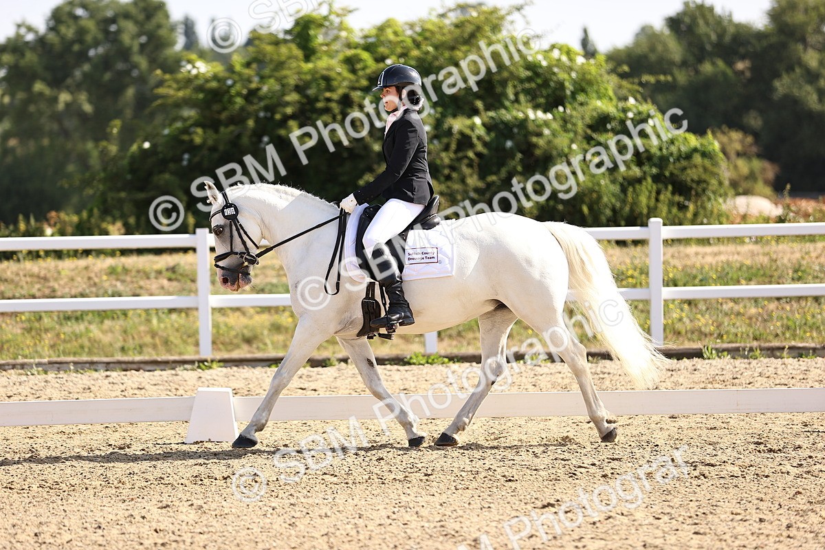 SBM_008655 - Novice 5 - 08.30-9.33