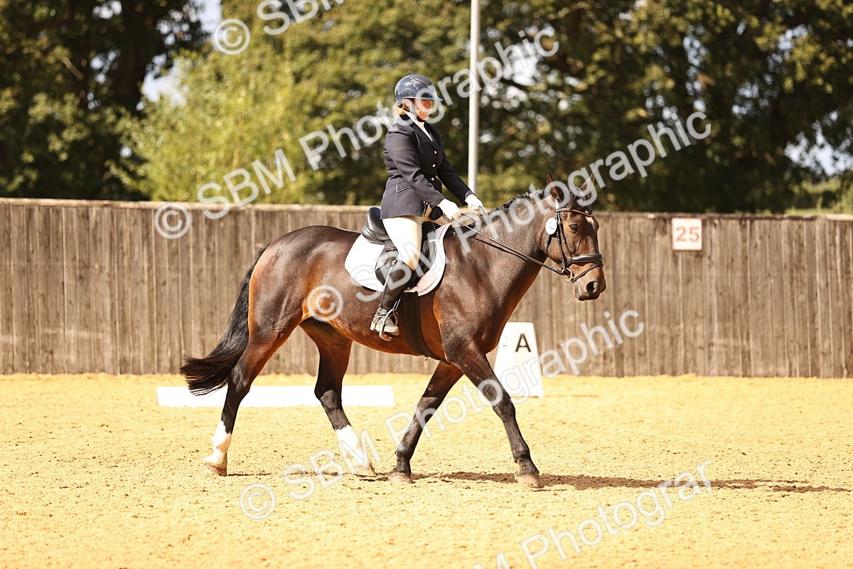 SBM_07001 - D30 Small Tour PYO Open