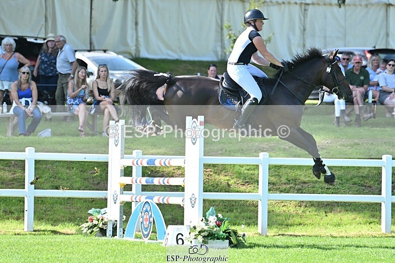230909-112257-05166 - Cls 11 Snr Foxhunter & 1.20m Open