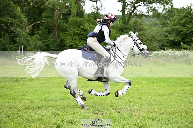 240623-103131-01068 - BE 90 XC 09-35 tro 10-30