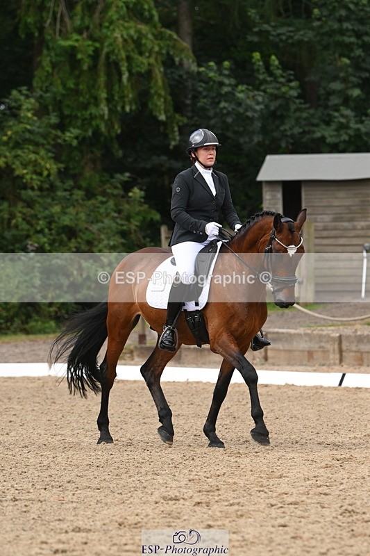 250719A-103345-03458 - 143-Danielle.Thackray-Trevoulter.Mega.Mix.Two